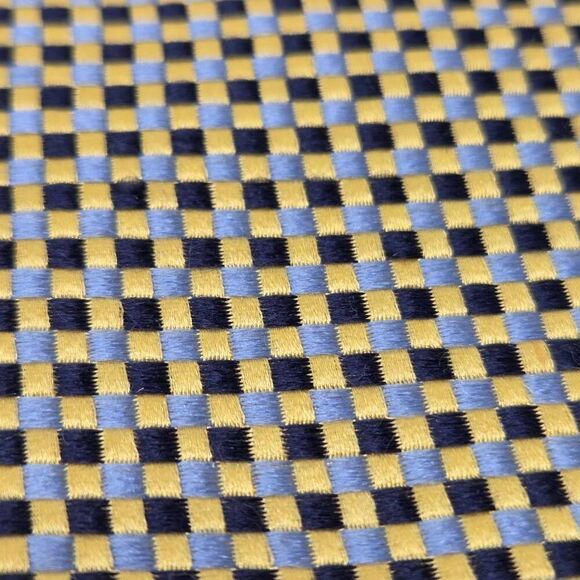 THE BROADMOOR SILK TIE NAVY BLUE YELLOW SATIN WOVEN SQUARES 4" X 57" - Picture 2 of 3